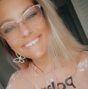 Meet your Posher, Kaylei